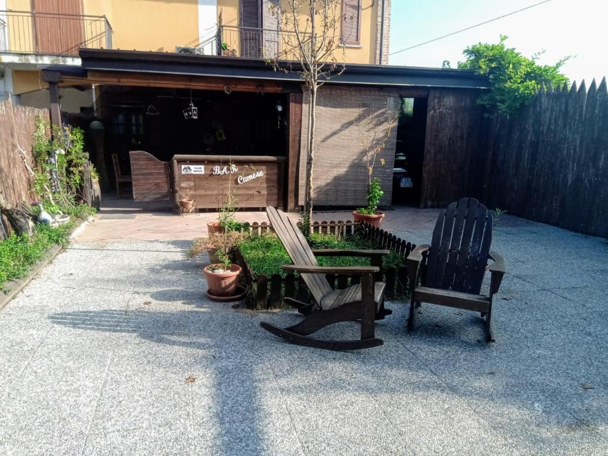 Pirola Music Ranch Guest House B&B Romano di Lombardia Extérieur photo